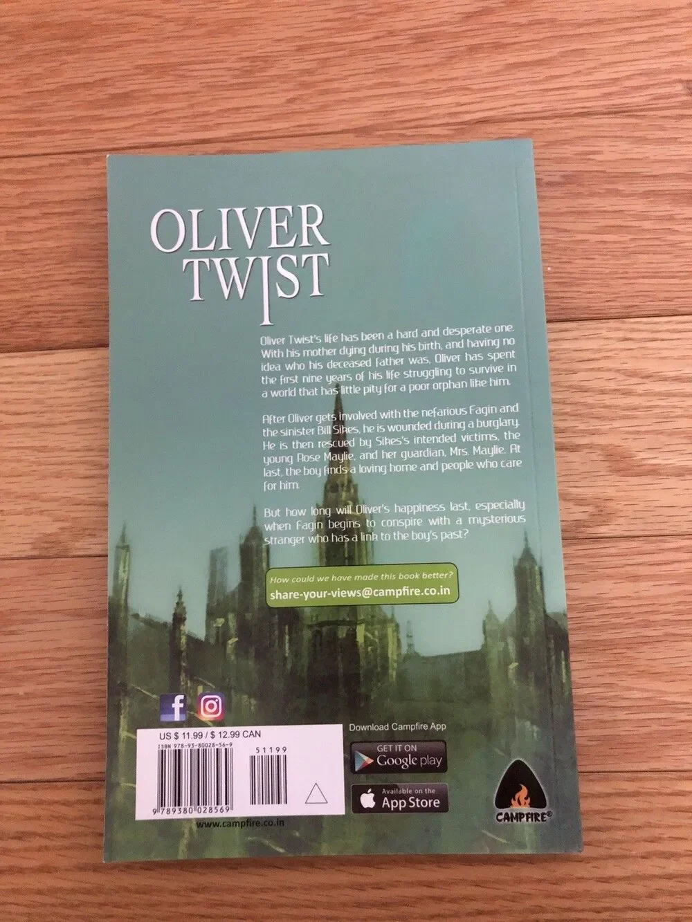 Oliver Twist: The Graphic Novel (Campfire‎ Graphic Novels) - paperback